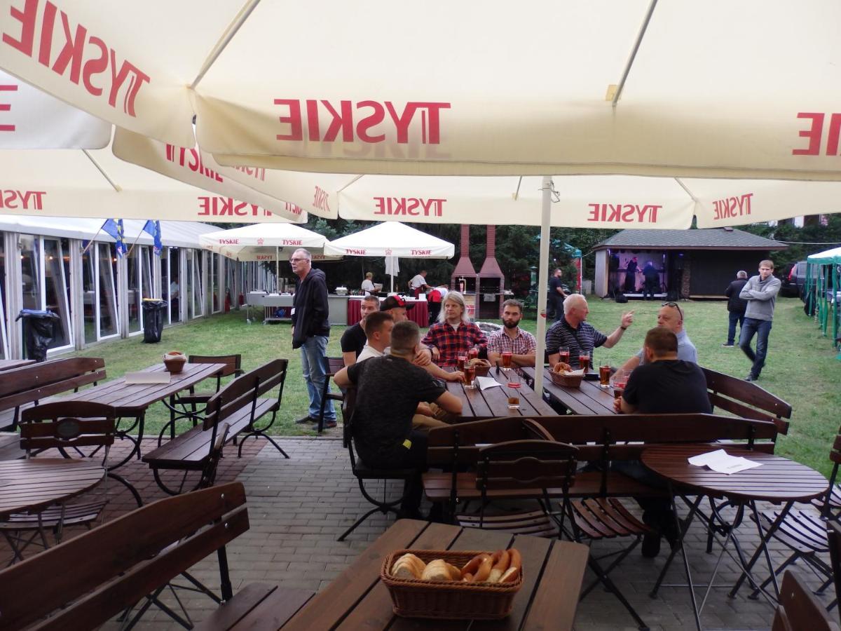 Hotel Gosciniec Borne Sulinowo - Byla Baza Wojskowa Extérieur photo