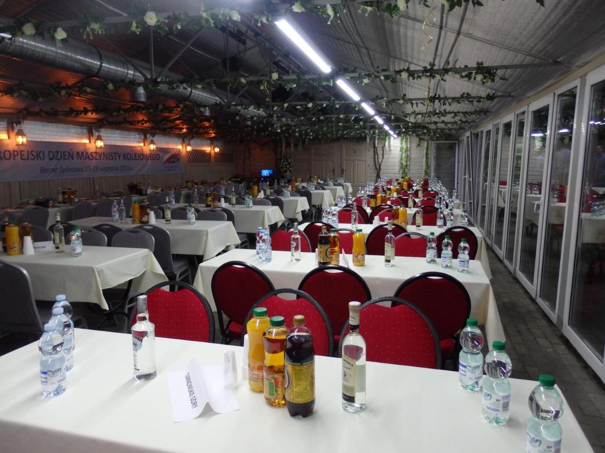 Hotel Gosciniec Borne Sulinowo - Byla Baza Wojskowa Extérieur photo