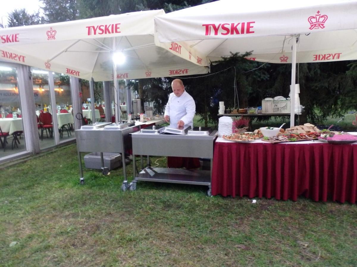 Hotel Gosciniec Borne Sulinowo - Byla Baza Wojskowa Extérieur photo